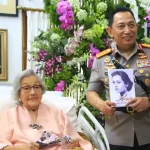 Istri Jenderal Hoegeng Tutup Usia Di Usia 100 Tahun