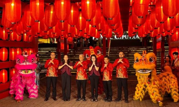 Makna Warna Merah Dalam Perayaan Imlek