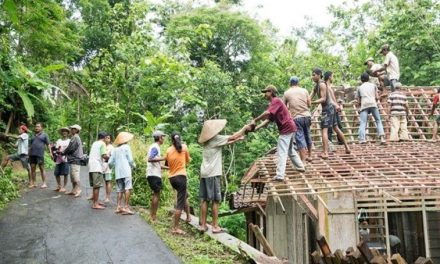 Budaya Gotong Royong Yang Mulai Memudar Di Era Modern