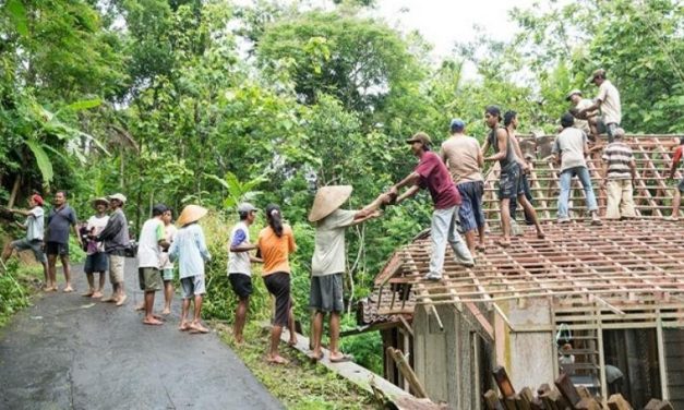 Budaya Gotong Royong Yang Mulai Memudar Di Era Modern
