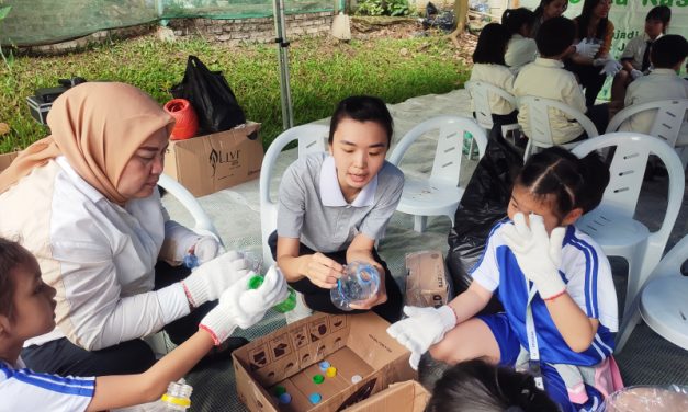 Lingkungan Bersih Penting Bagi Masa Depan Anak-Anak
