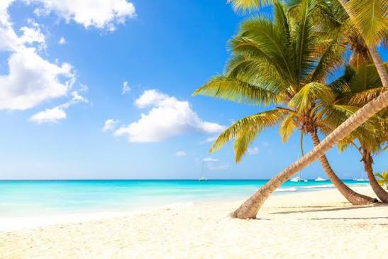 Rekomendasi Pantai Indah Untuk Liburan Menikmati Suasana Laut